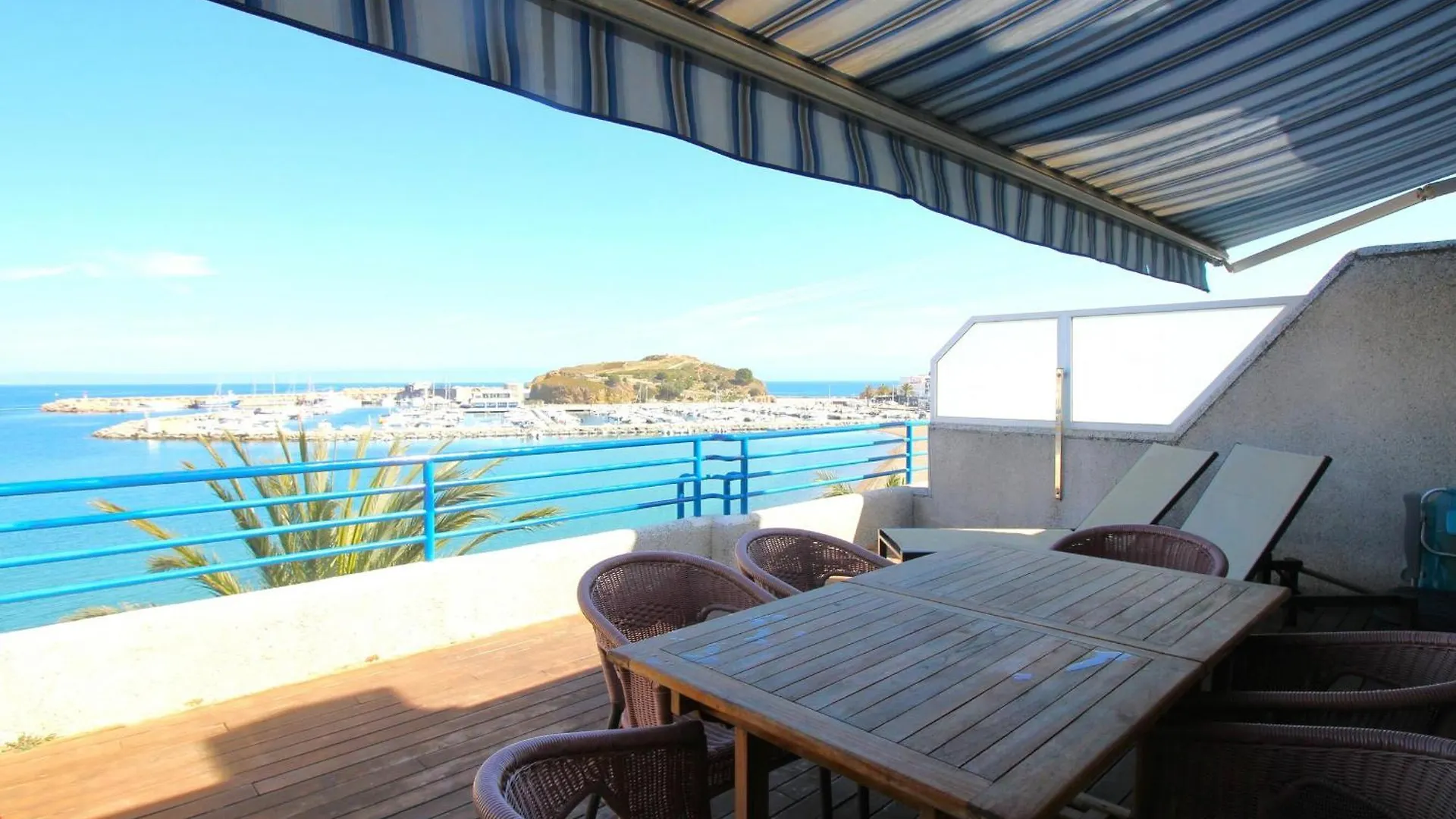 Maritim I Atic - Atico Muy Agradable, Con Amplia Terraza Y Preciosas Vistas Panoramicas. - Es-228-27 Apartment Llanca Spain