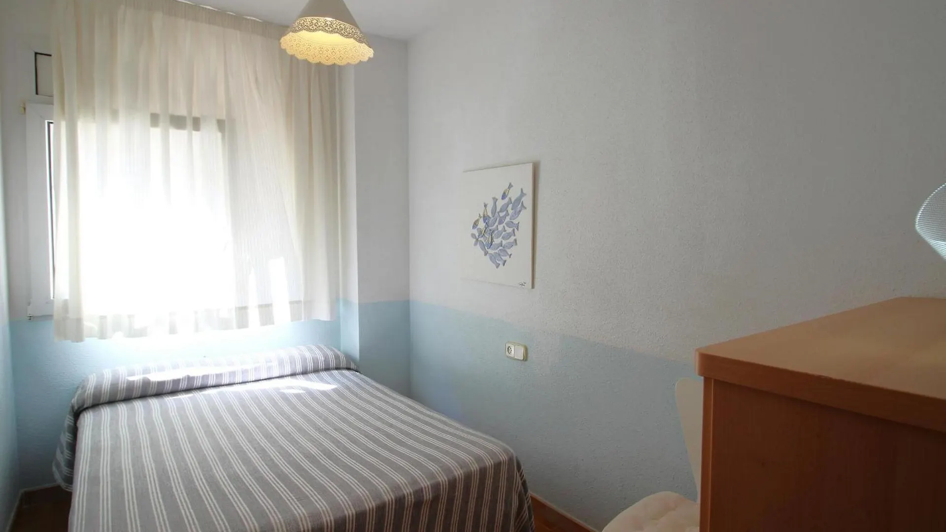 Maritim I Atic - Atico Muy Agradable, Con Amplia Terraza Y Preciosas Vistas Panoramicas. - Es-228-27 Apartamento Llança